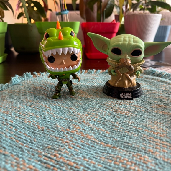 voiture et figurines - Picture 2 of 7